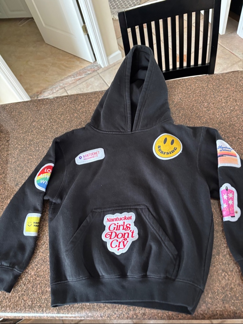 BRODENIM GIRLS NANTUCKET BLACK PATCHES HOODIE PULL OVER SWEATSHIRT-YOUTH M